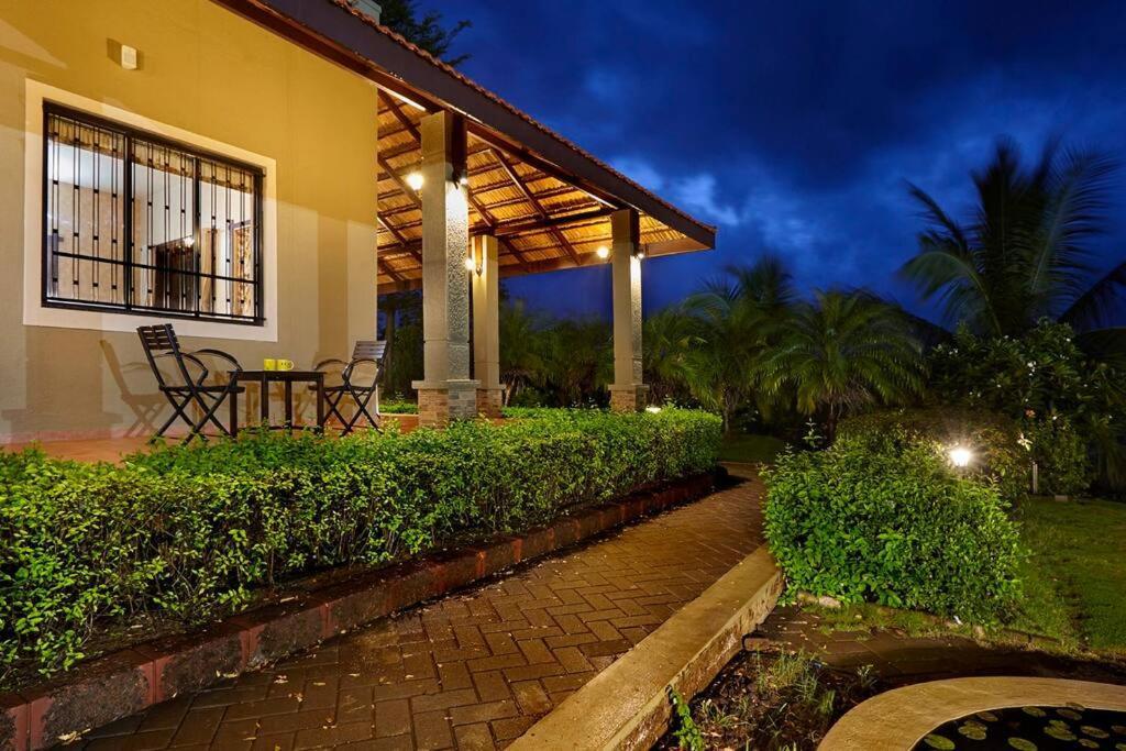 Monica Farms - Monica Retreat Villa Waki Exterior foto